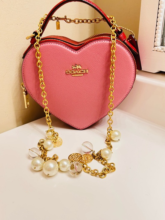 Coach Y2K Pearl and Charm Necklace - Picture 6 of 13